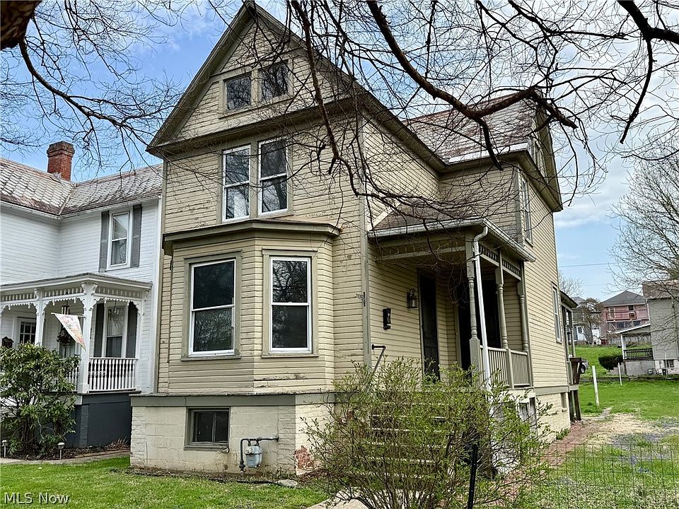 1st image of 720 Front St