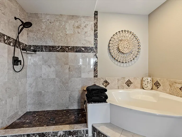 10956 Stags Leap Ct — Photo 31