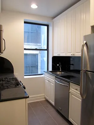 Rented by Citi Habitats | media 25