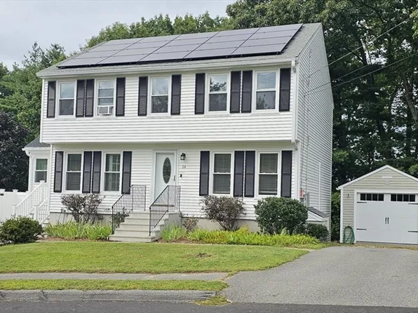 14 Braeburn Cir, Leominster, MA 01453