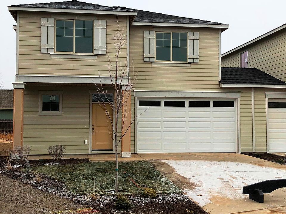 1st image of 2986 SW Black Butte Ave