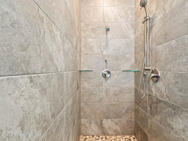 82 Hubble Ln — Photo 24