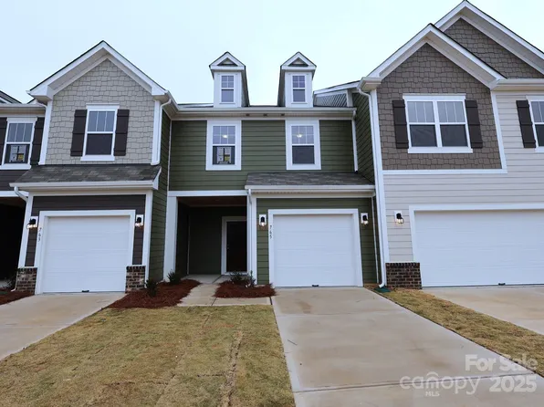 765 Lock Haven Dr NW, Concord, NC 28027