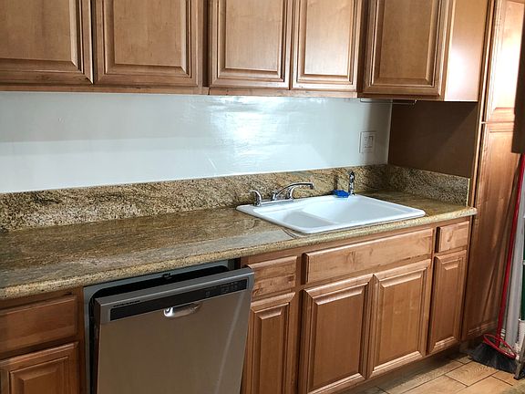 2nd image of 2434 Purdue Ave #F279c2dbc