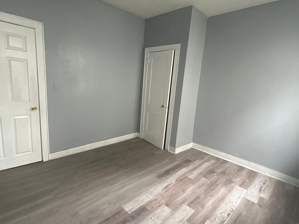 1st image of 265 Schley St APT 1