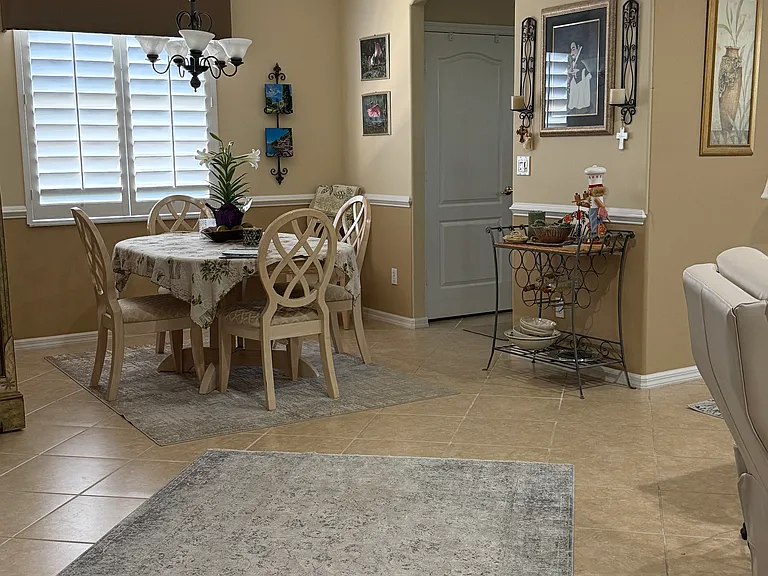 20121 Eagle Glen Way — Photo 7