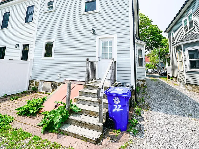22 Winslow Rd #22 — Photo 29