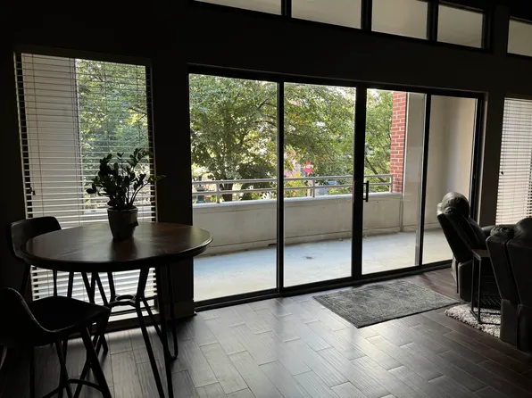 95 S Main St APT 205, Memphis, TN 38103