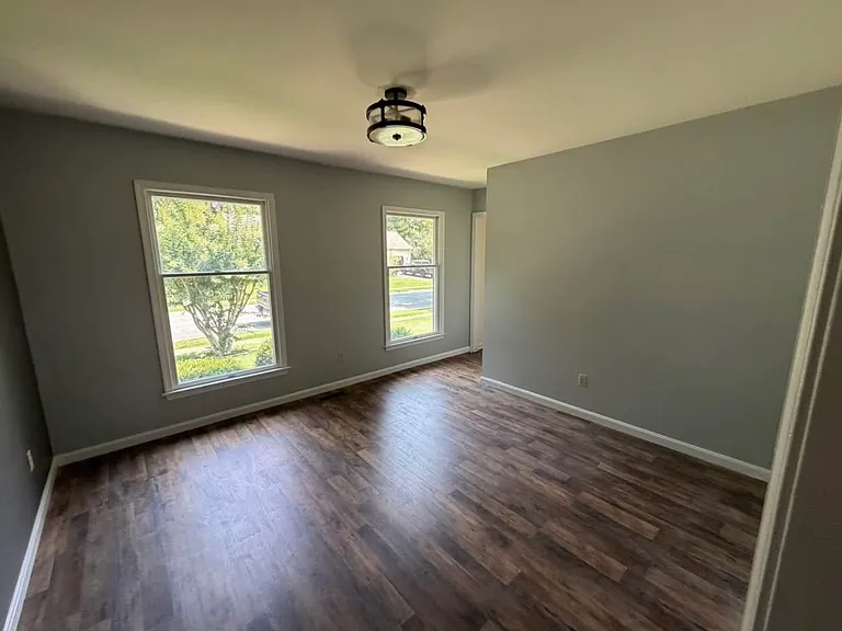 8337 Colony Cir — Photo 9