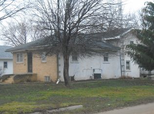 301 S Pierce St, Bloomfield, NE 68718