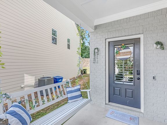 5th image of 5317 Fox Hill Ln