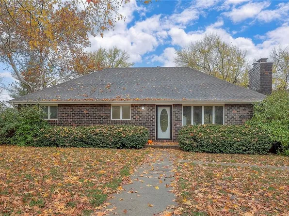 71 Maple Dr, Platte City, MO 64079