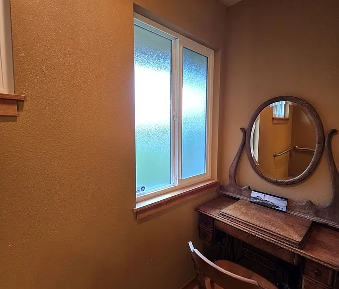 1902 NW Oceania Dr — Photo 27