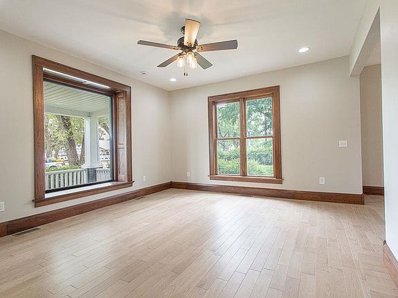 5th image of 115 N Rothsay Ave