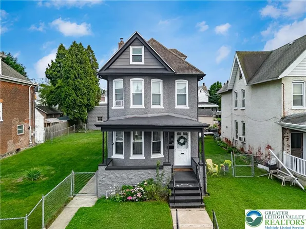 158 W Wilkes Barre St, Easton, PA 18042