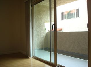 8041 Redlands St APT 7, Playa Del Rey, CA 90293