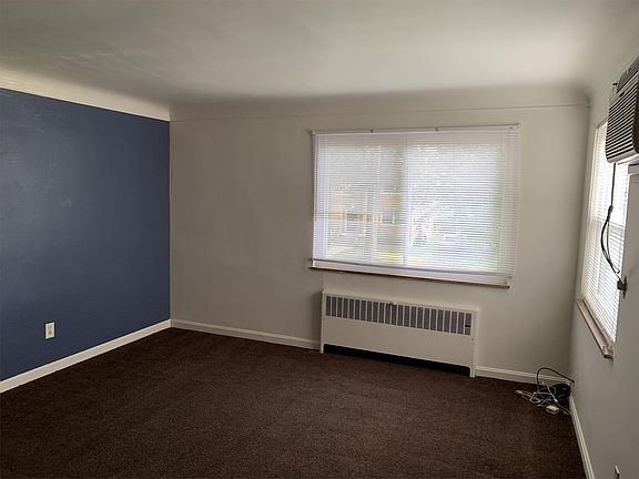 2nd image of 3123 Ramona Ave #4