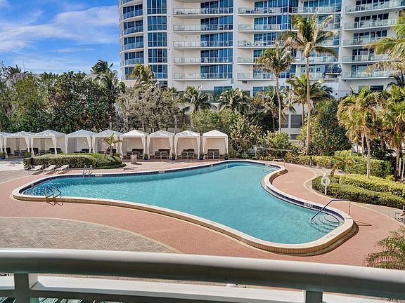 4th image of 3001 S Ocean Drive #215