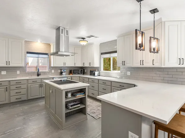 1014 E Smart Ln, Sandy, UT 84094