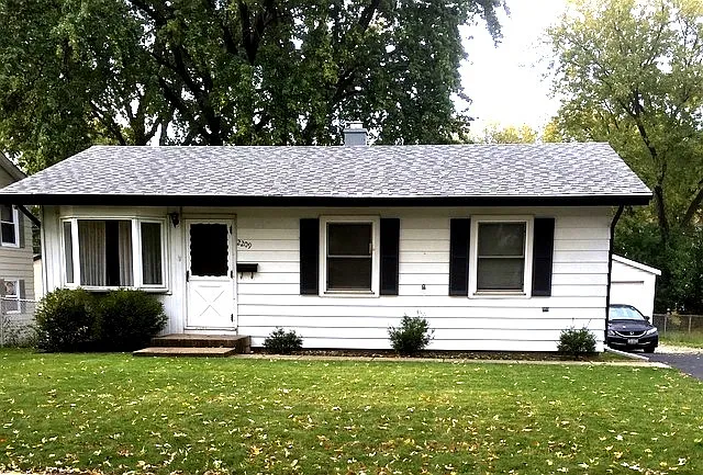 2209 Kirchoff Rd photo 1