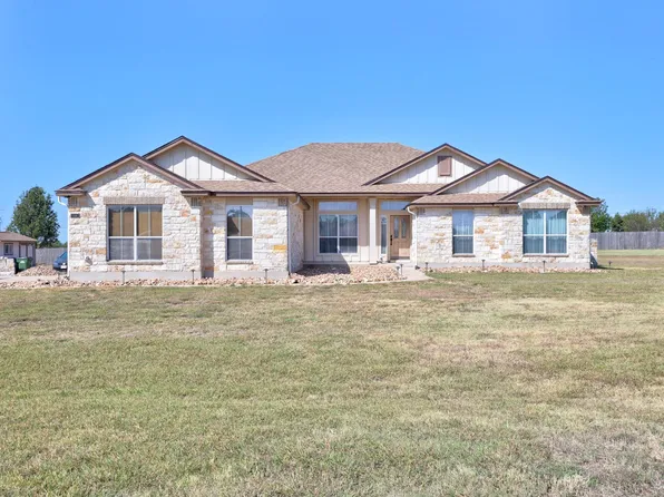 104 S Buckboard, Liberty Hill, TX 78642