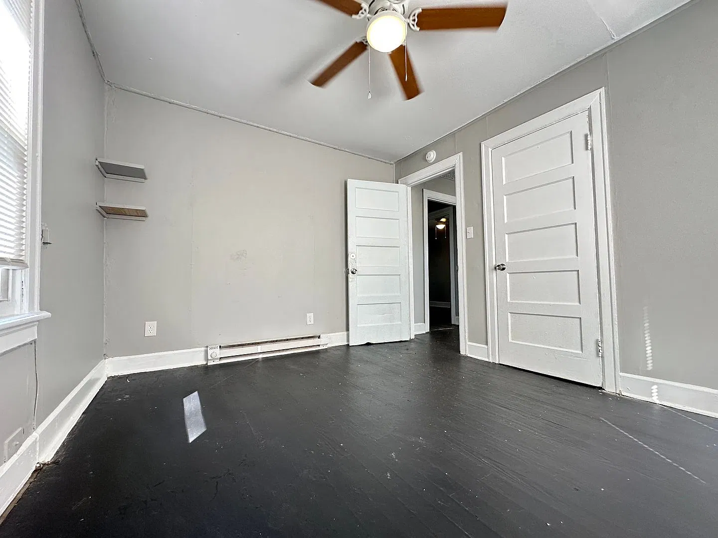 2-Bed/1-Bath Home | 706 Jackson St — Photo 4