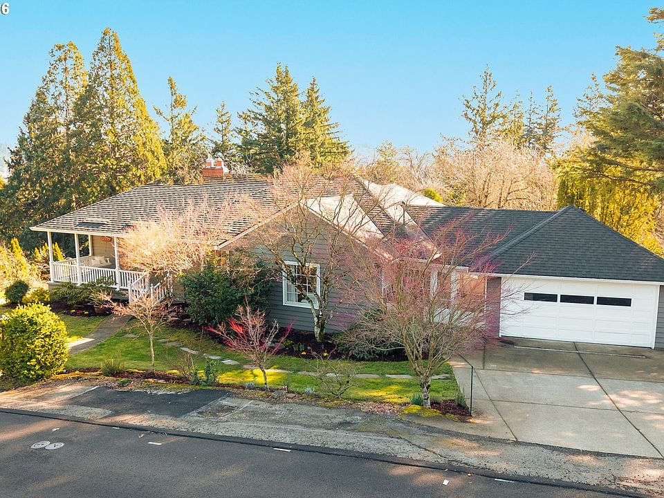 1st image of 12500 SE Ridgecrest Rd