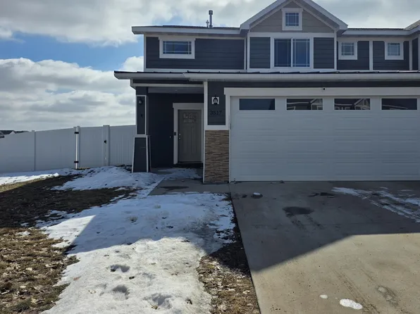 3517 9th Ave NE, Watford City, ND 58854