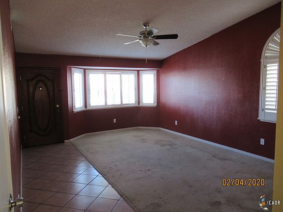 2nd image of 658 Baywood St