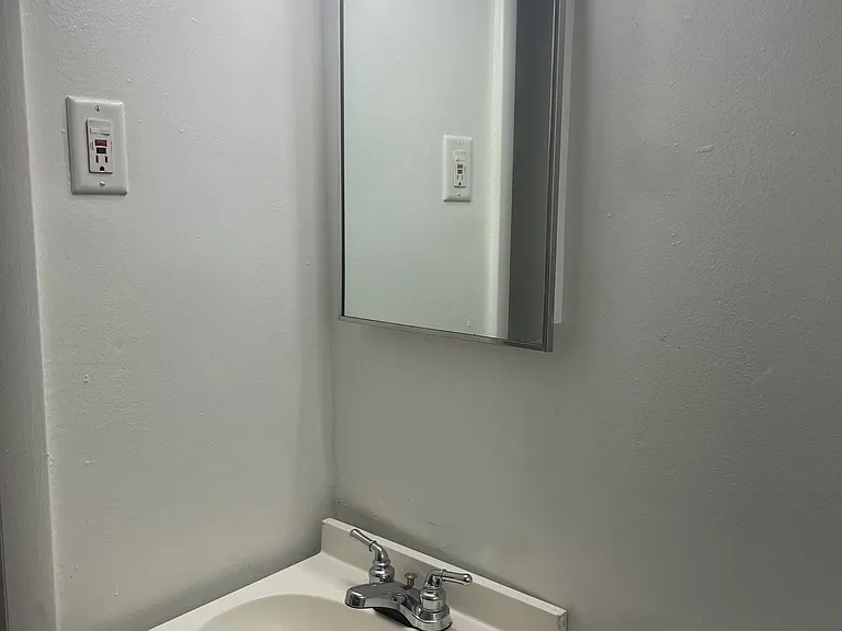 155 W River Streetsuite E #A-2 — Photo 18