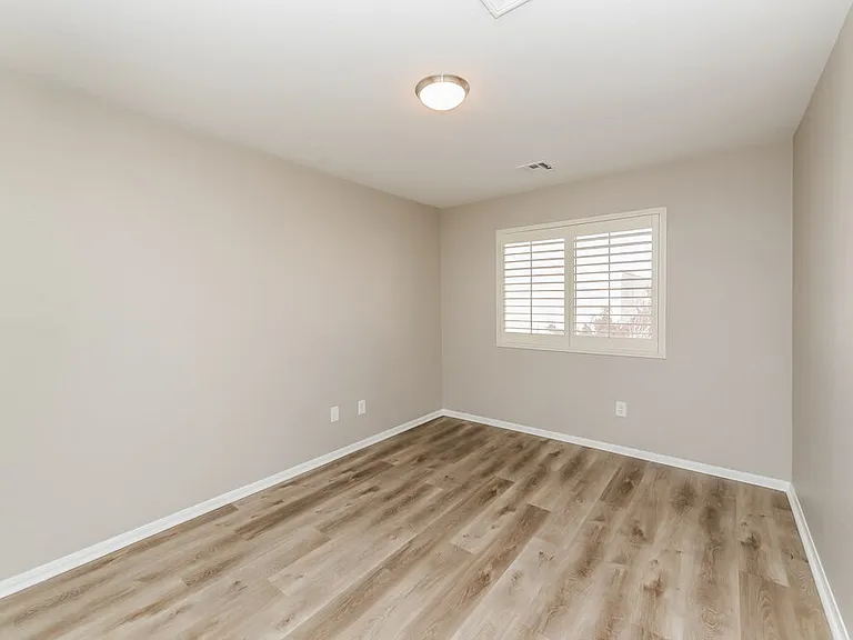 7643 Morning Lake Dr — Photo 12