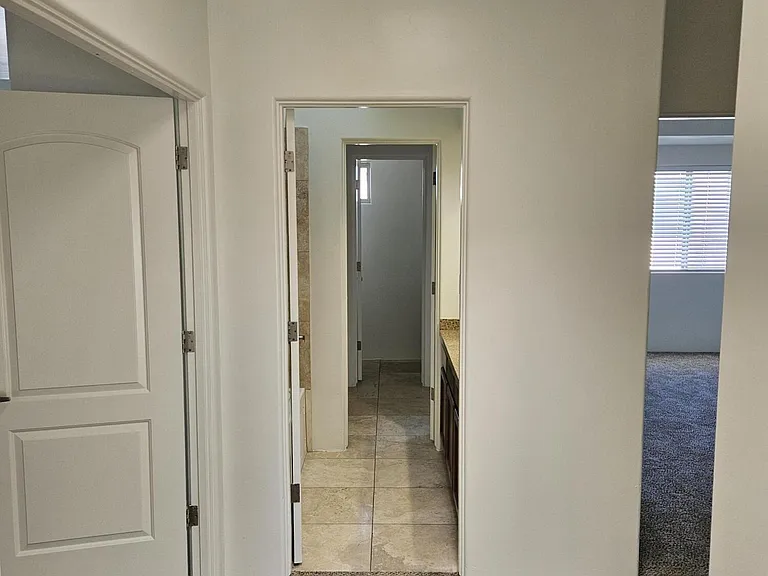4113 N 22nd St #10A — Photo 18