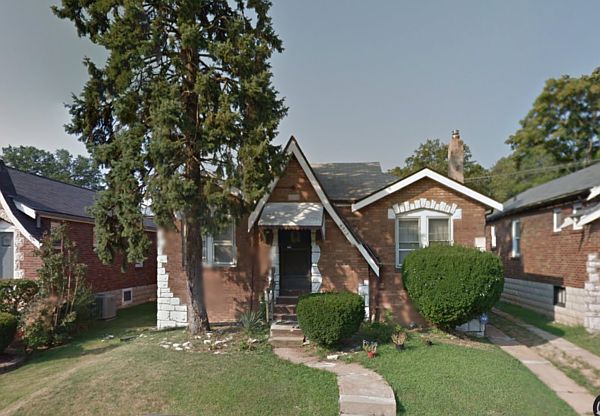 1st image of 6912 Parkdale Dr