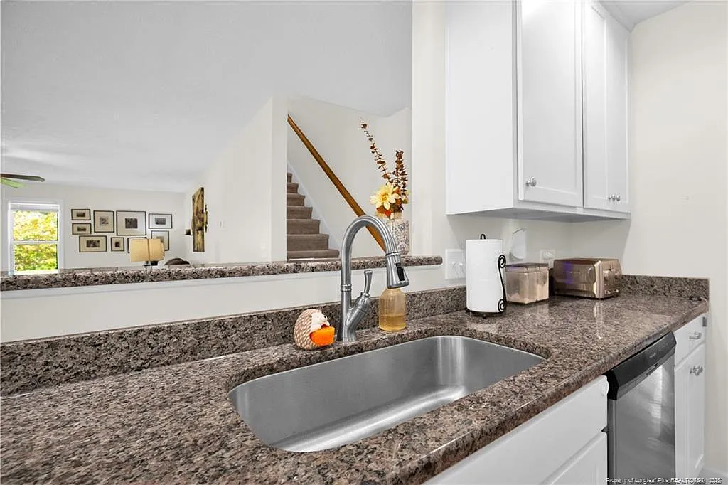 1029 Woodyhill Lane - MJ — Photo 2