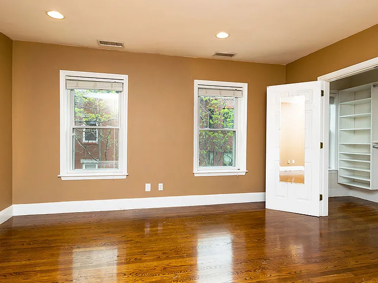 9 Auburn St #2 — Photo 5