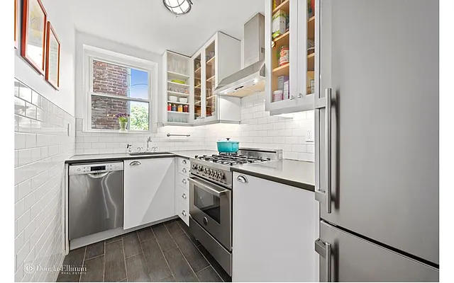 Sold by Douglas Elliman | media 12