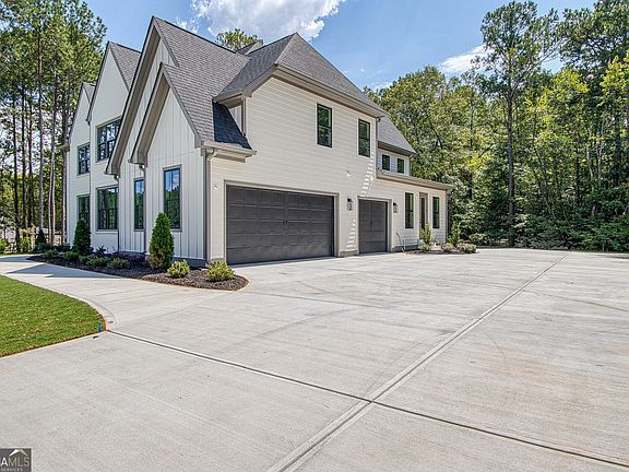 4th image of 614 Morgan Mill Rd