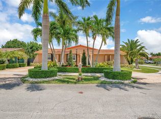 9823 SW 27th Ter, Miami, FL 33165