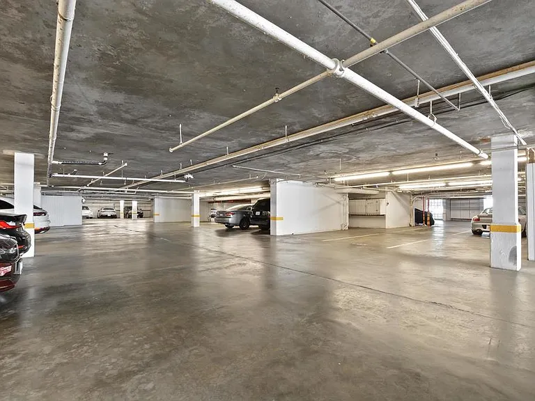 17352 W Sunset Blvd #204 — Photo 27