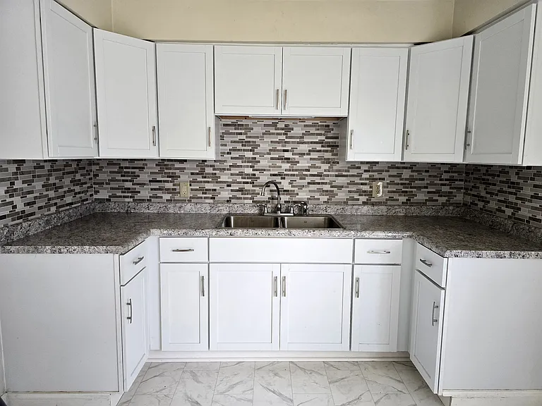 4407 Henry Ave #2 — Photo 22