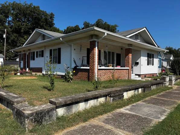 1018 Elm Ave, South Pittsburg, TN 37380