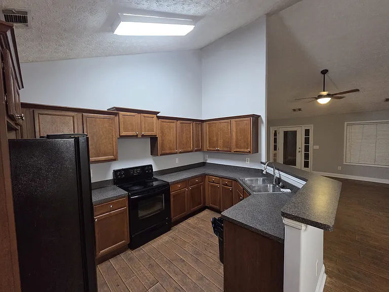 189 Woodlands Dr — Photo 5