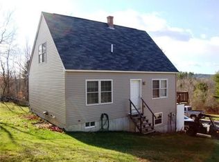 28 Mount Idy Ln, Topsham, ME 04086