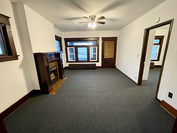 2nd image of 712 W 26th St APT 4