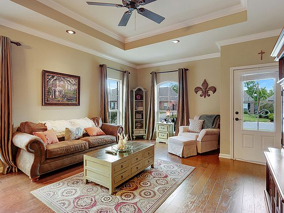 3rd image of 40315 Creek Bend Dr