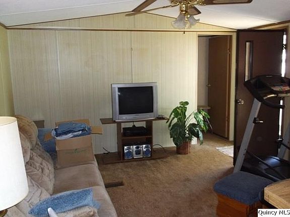 Home for Sale in Quincy, IL $10,900