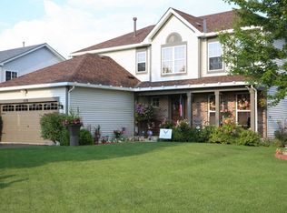 1576 Marigold Ln, Minooka, IL 60447