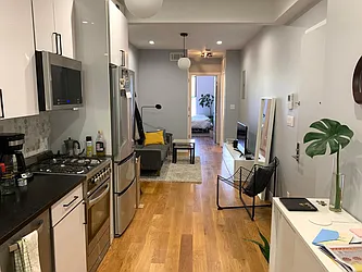 Rented by Tapiro Realty