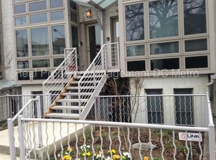 211 R St NE, Washington, DC 20002
