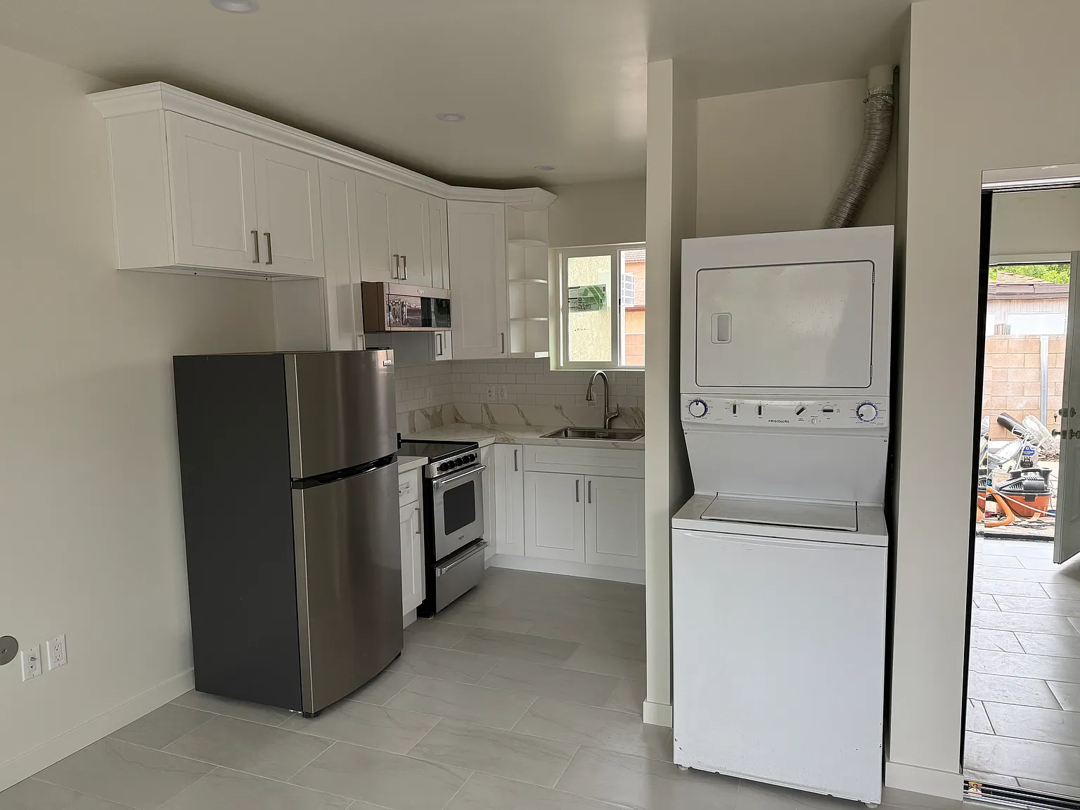 Studio, 360 sqft, $1,575 — Photo 1